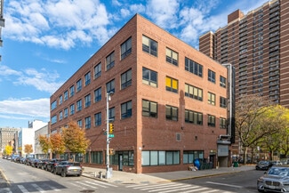 Plus de détails pour 1751 Park Ave, New York, NY - Bureau à louer