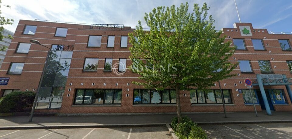 Bureau dans Évry-Courcouronnes à vendre - Photo de l’immeuble – Image 2 sur 3