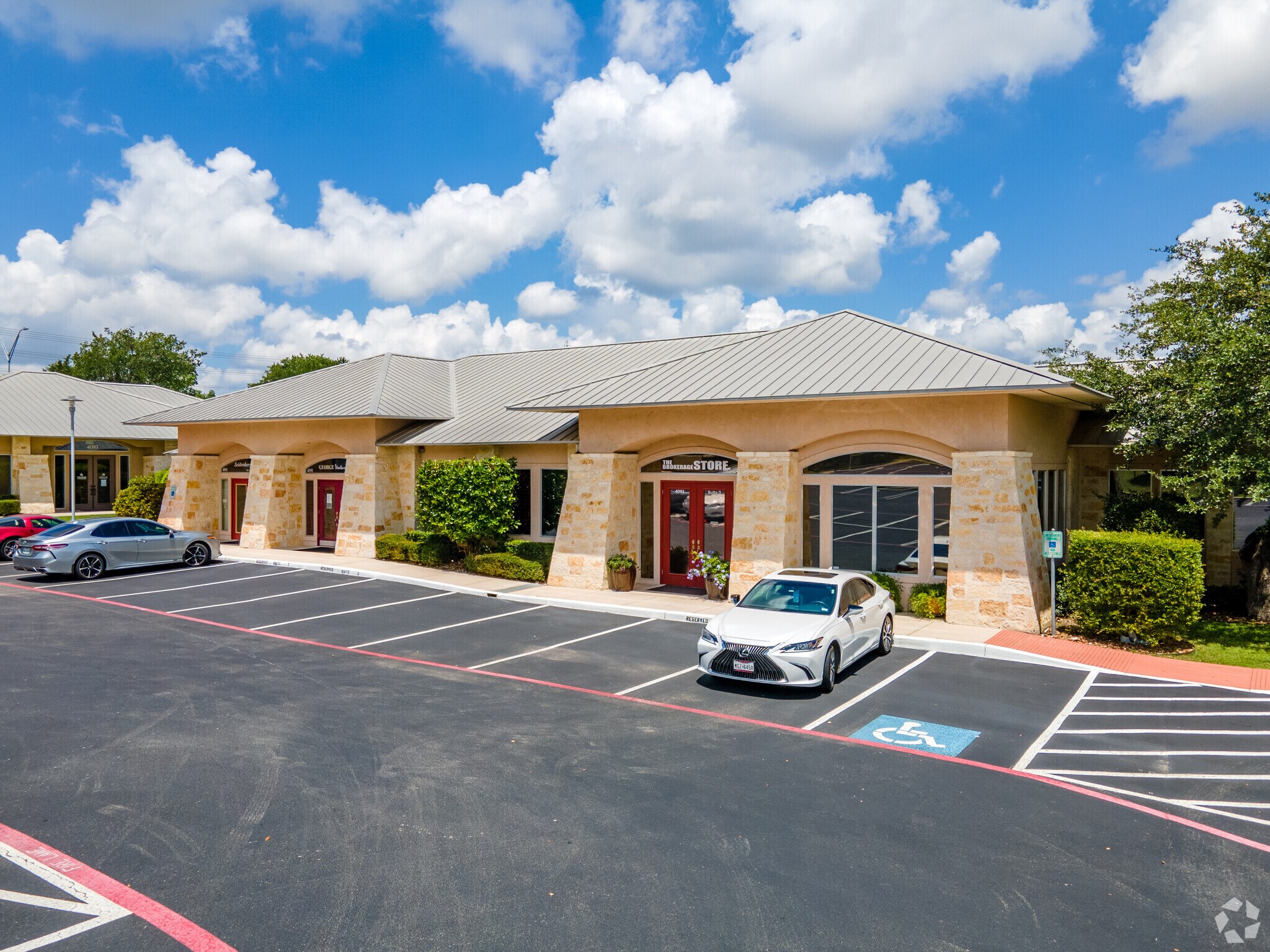 4091 De Zavala Rd, San Antonio, TX à vendre Photo principale– Image 1 sur 24