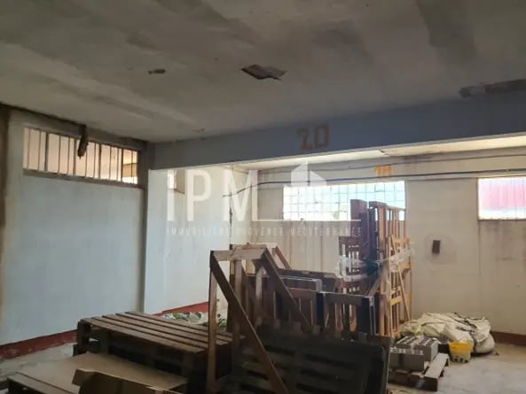 Industriel/Logistique dans Port-de-Bouc à vendre - Photo intérieure – Image 2 sur 5