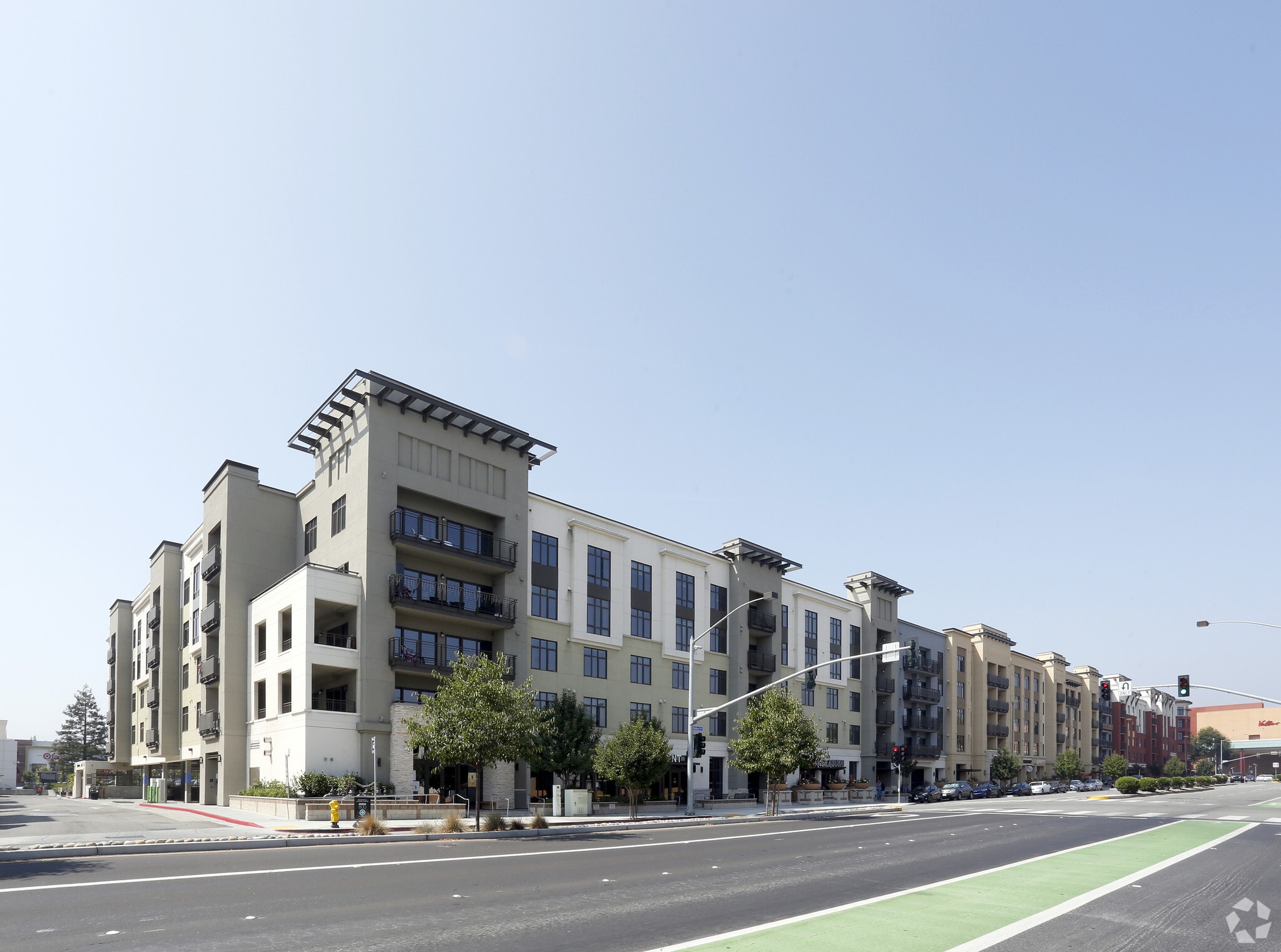 19600-19700 Vallco Pky, Cupertino, CA à louer Photo principale– Image 1 sur 7