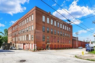 Plus de détails pour 701 E Hay St, York, PA - Local d'activités à louer