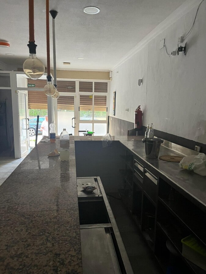 Santa Pola, ALI 03130 - Lot 1 - - Photo intérieure - Image 1 of 5