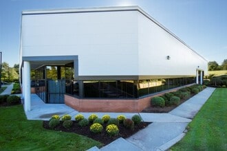 3434 Route 22, Branchburg, NJ à louer Photo intérieure– Image 1 sur 3