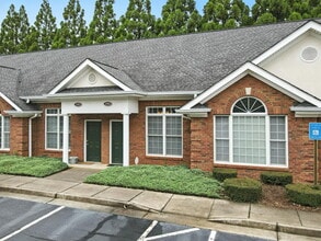 2304 Macy Dr, Roswell, GA à louer Photo intérieure– Image 1 sur 36