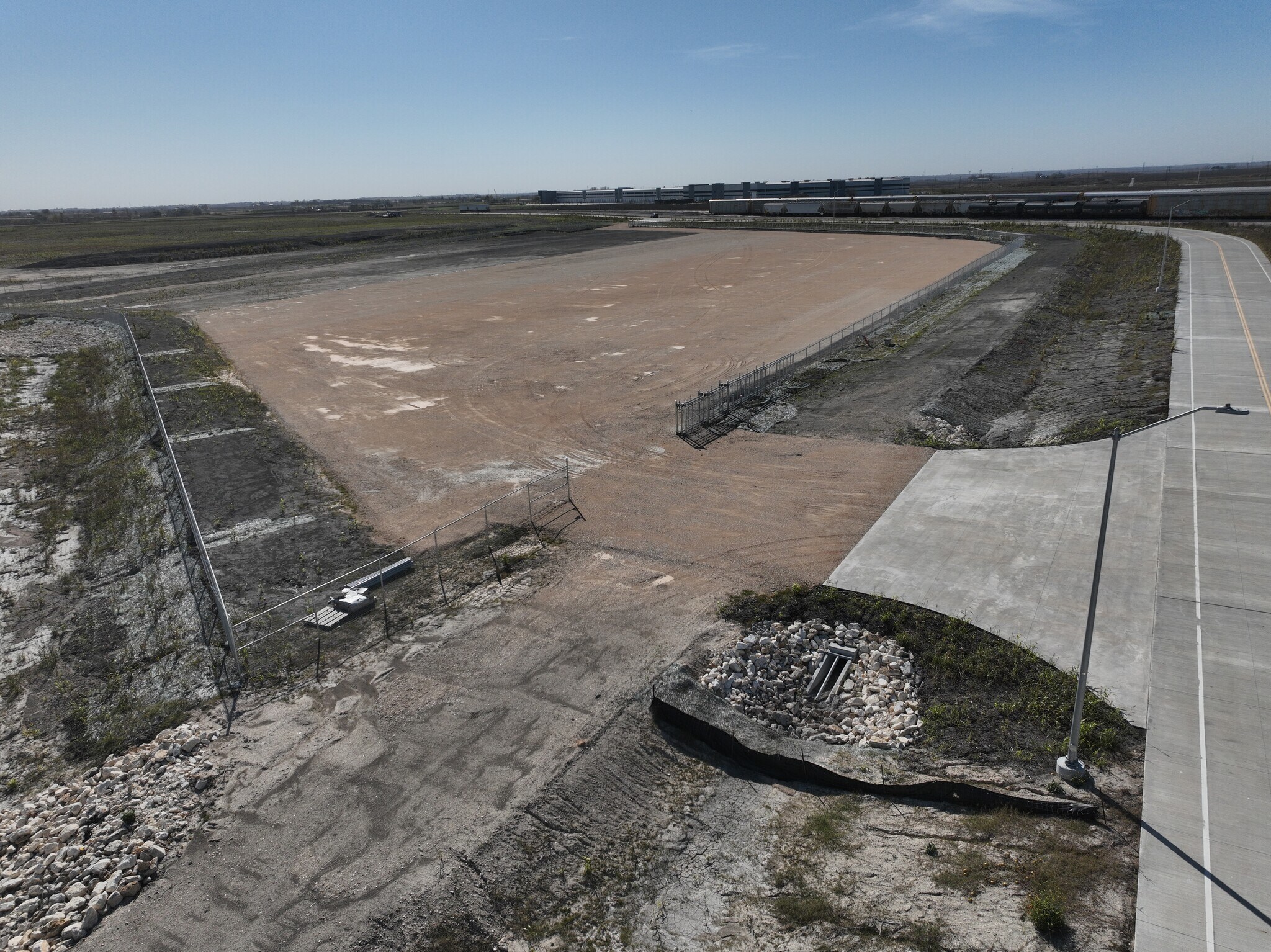 180 Logistics Loop, Taylor, TX à louer Photo principale– Image 1 sur 6