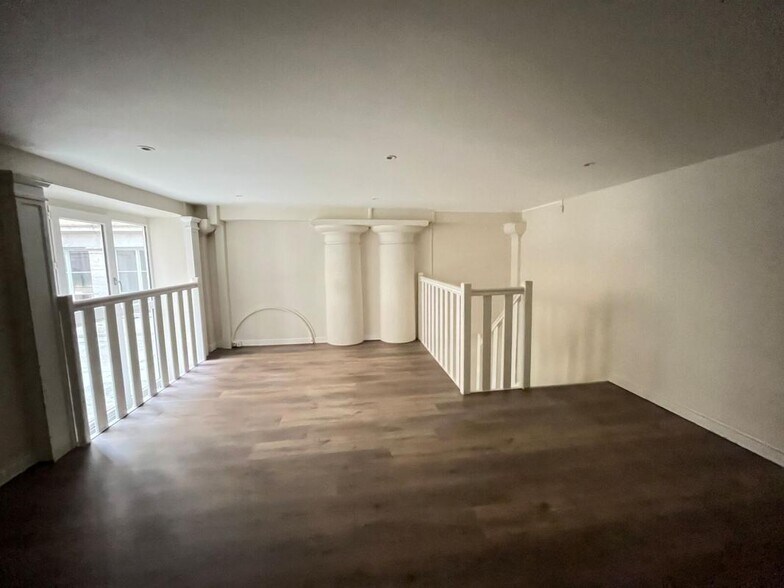 1 Rue Du Griffon, Lyon à louer - Photo intérieure – Image 2 sur 5