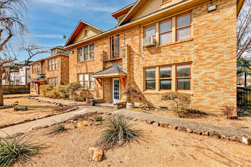 4927 Bryan St, Dallas, TX à vendre - Photo de l’immeuble – Image 2 sur 15