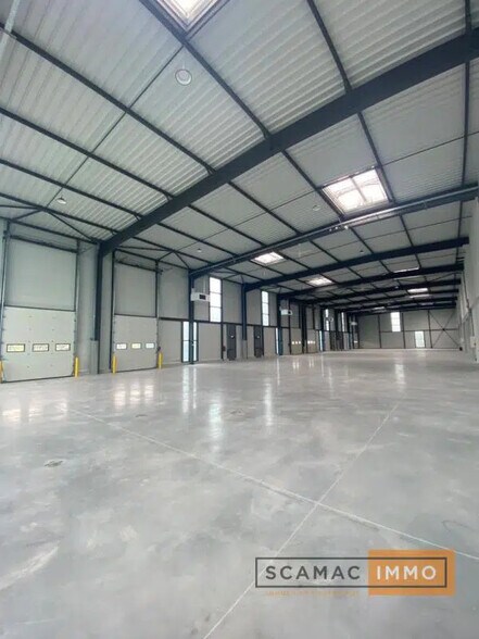 Industriel/Logistique dans Bonneuil-sur-Marne à louer - Photo de l’immeuble – Image 3 sur 7