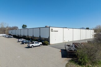Plus de détails pour 75 York Ave, Randolph, MA - Industriel/Logistique à louer