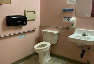 4000 W Dimond Blvd, Anchorage, AK à vendre Photo de l’immeuble– Image 2 sur 2