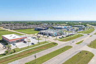 901 E Main St, Yukon, OK - Vue aérienne  vue de carte