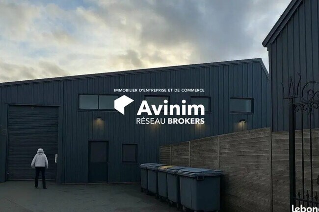 Plus de détails pour Industriel/Logistique à vendre