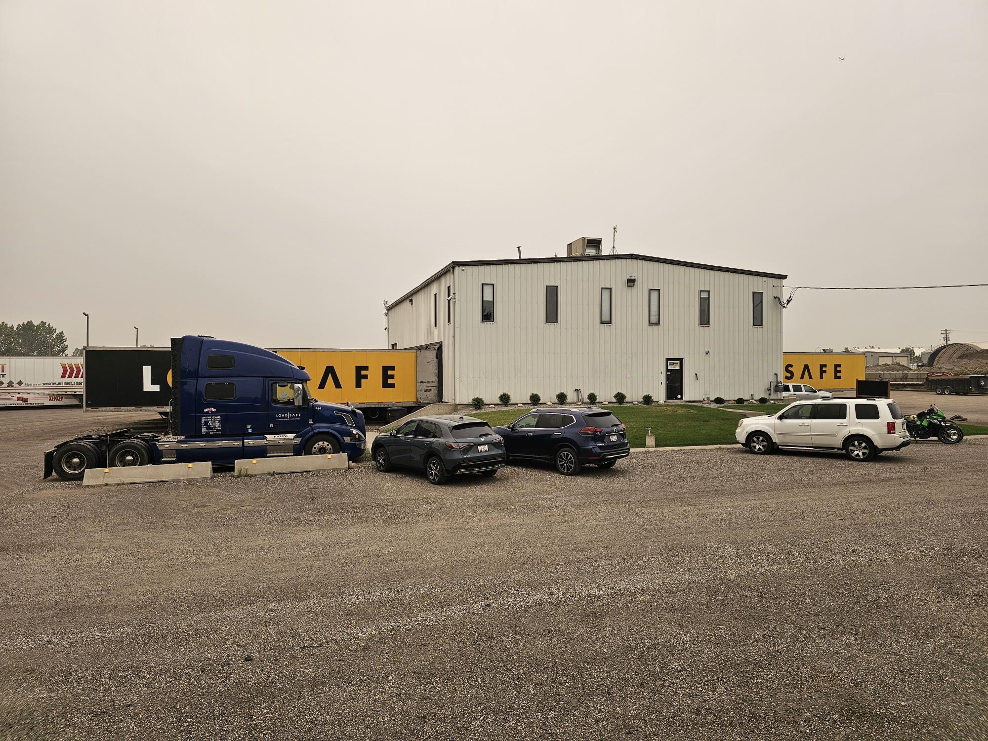 9415 44th St SE, Calgary, AB à vendre Photo de l’immeuble– Image 1 sur 7