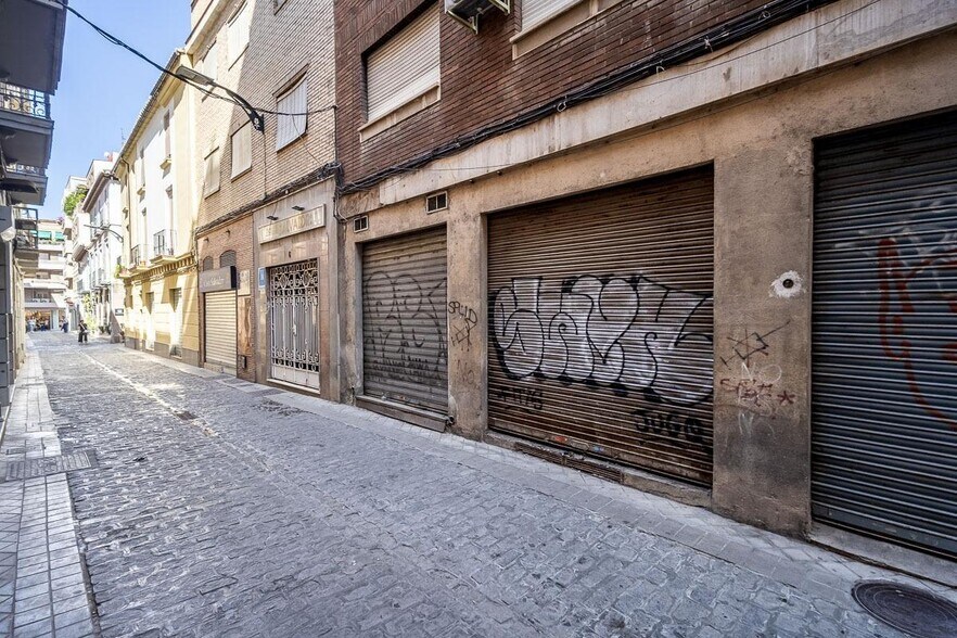 Local commercial dans Granada, Granada à vendre - Photo de l’immeuble – Image 3 sur 16
