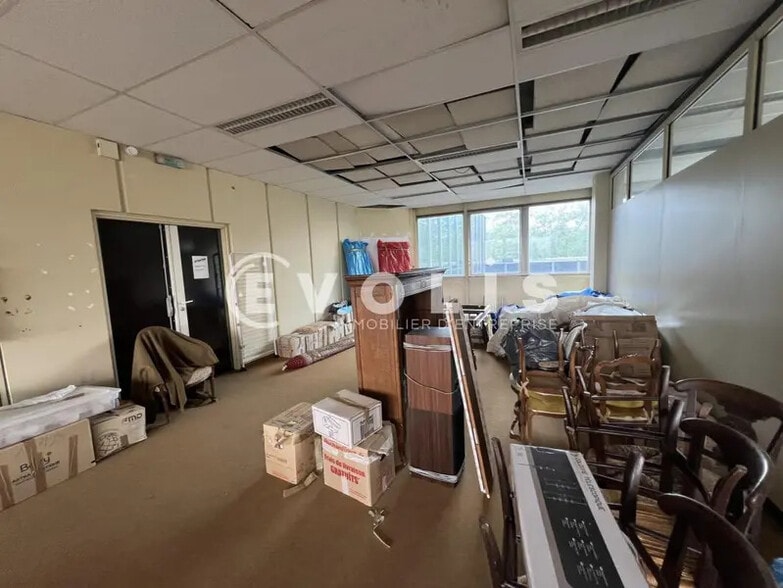Bureau dans Fontenay-sous-Bois à vendre - Photo de l’immeuble – Image 1 sur 14
