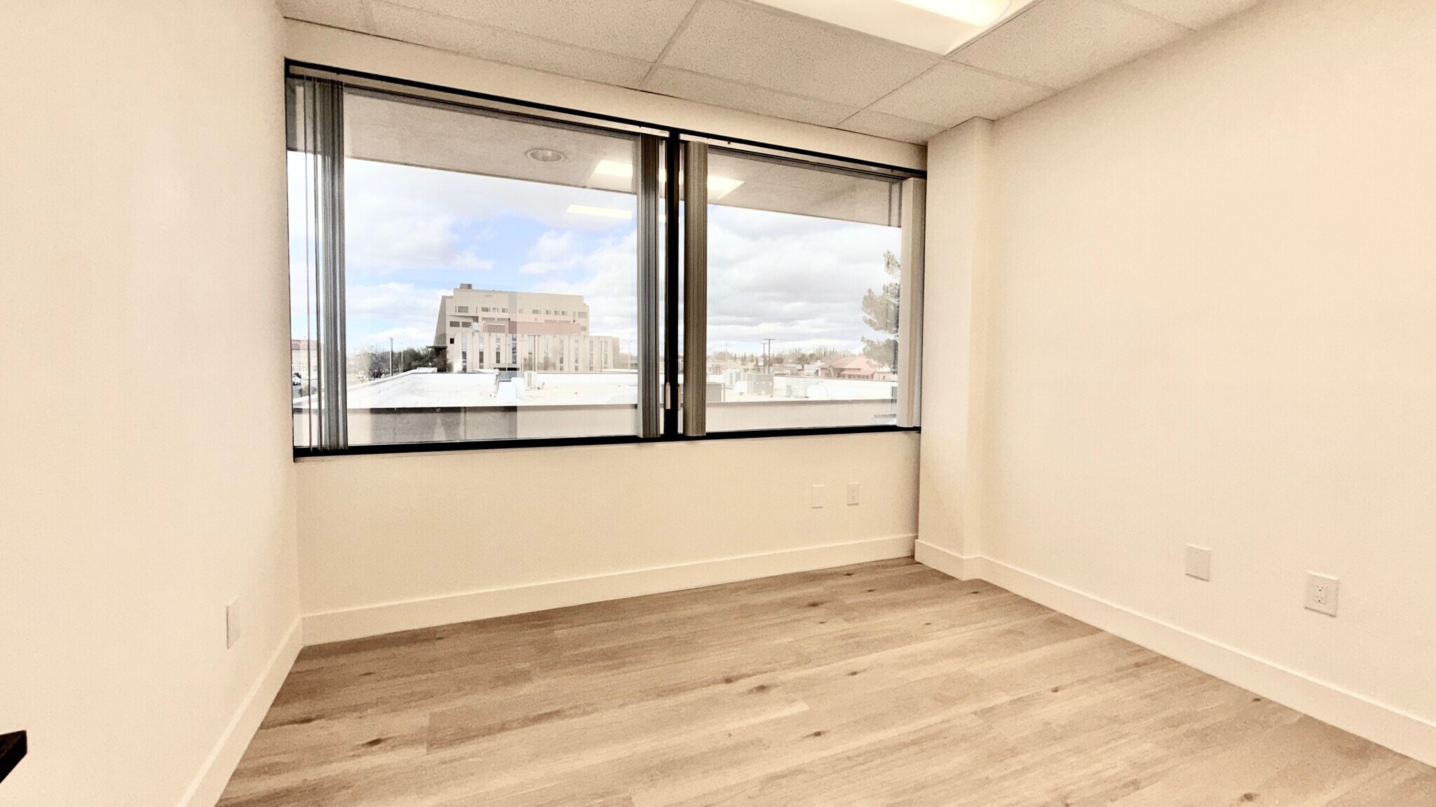 277 E Amador Ave, Las Cruces, NM à louer Photo intérieure– Image 1 sur 6