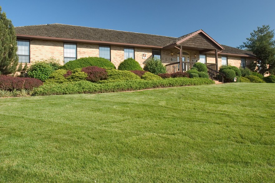 8 Eagle Center, O'Fallon, IL à louer - Photo de l’immeuble – Image 3 sur 4