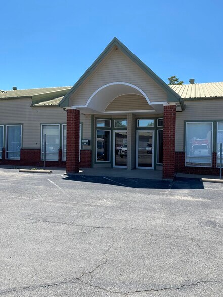 1020 Fort Worth Hwy, Weatherford, TX à vendre - Photo principale – Image 1 sur 5