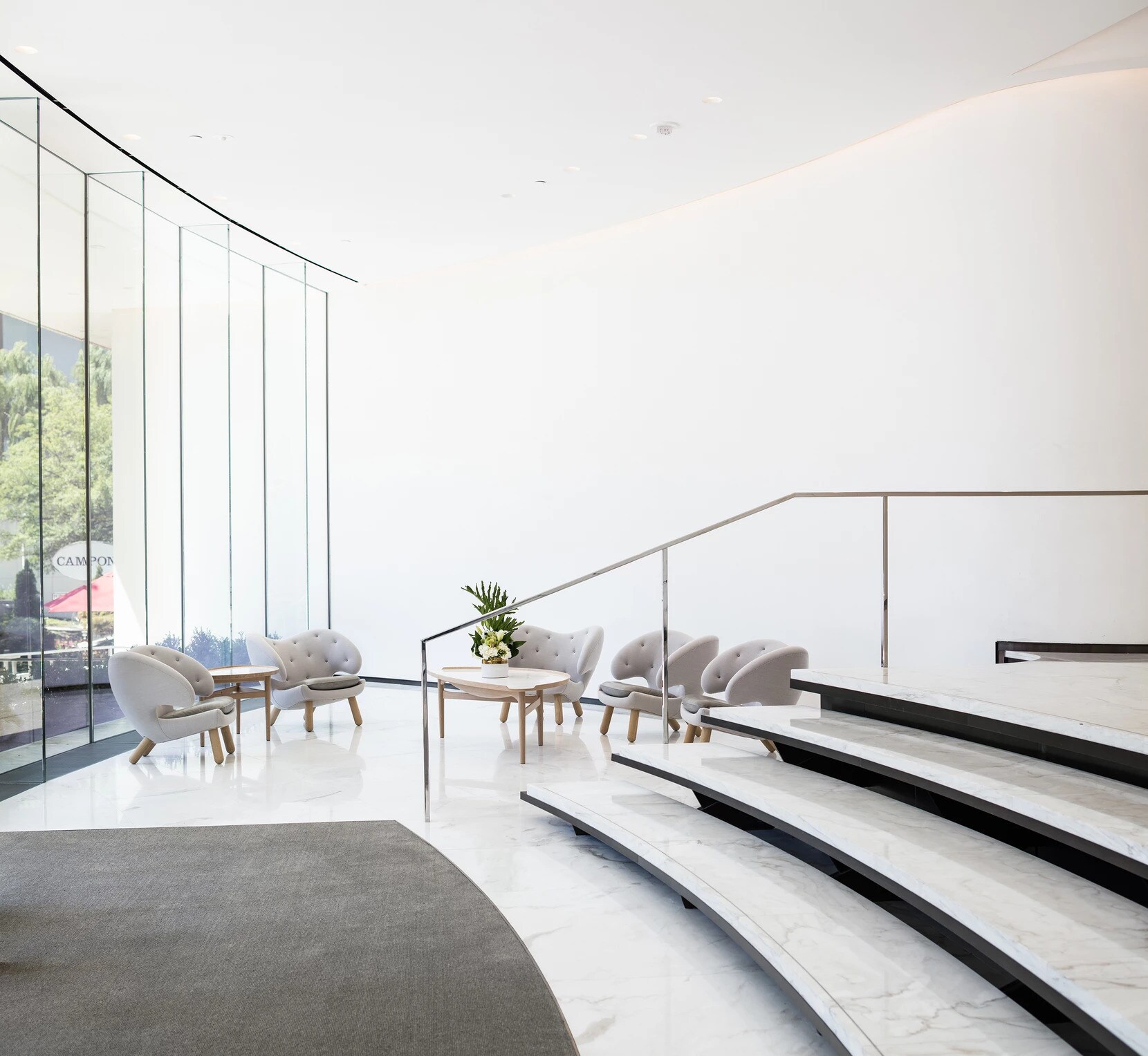 600 New Hampshire Ave NW, Washington, DC à louer Photo principale– Image 1 sur 16