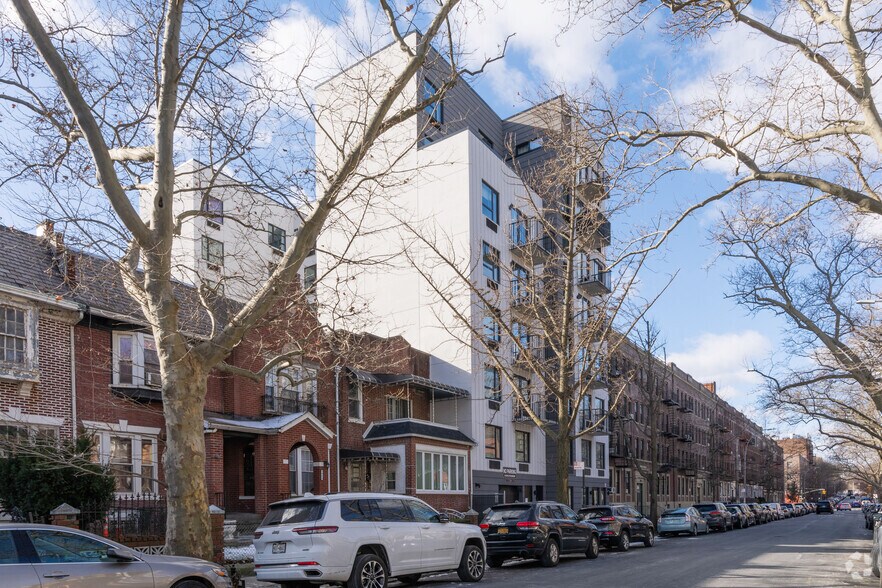 1042 President St, Brooklyn, NY à vendre - Photo de l’immeuble – Image 3 sur 6