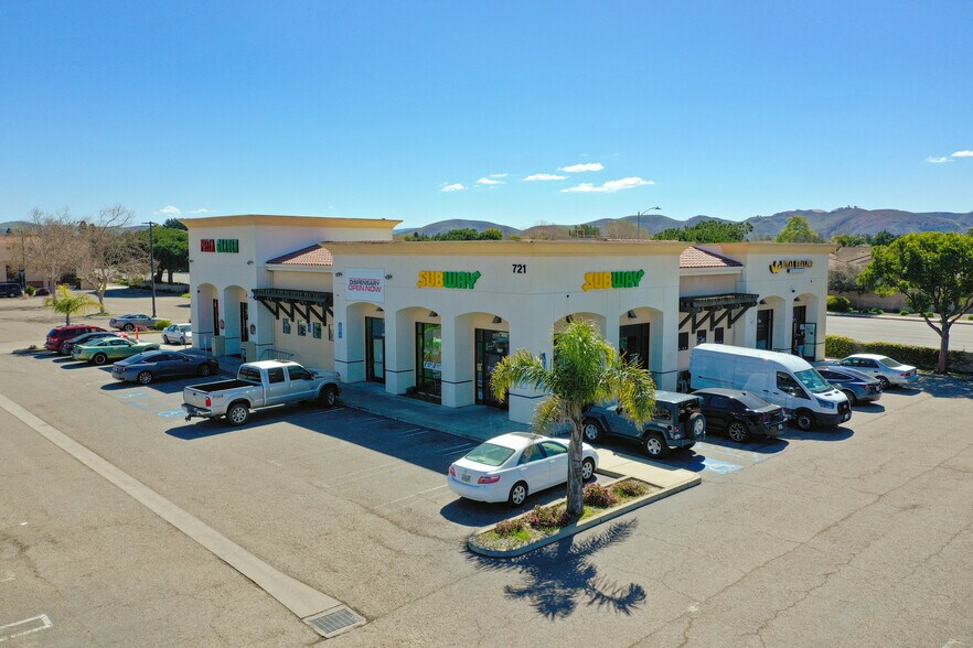 721 W Central Ave, Lompoc, CA à vendre - Photo de l’immeuble – Image 2 sur 9