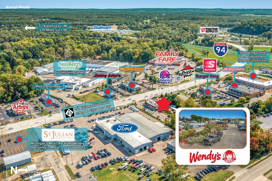 828 S Kalamazoo St, Paw Paw, MI à vendre - Photo de l’immeuble – Image 2 sur 5