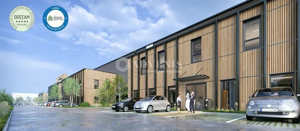 Industriel/Logistique dans Puiseux-en-France à vendre - Photo de l’immeuble – Image 3 sur 10