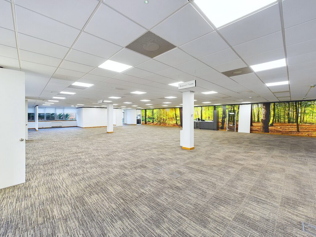 1 Finch Way, Bellshill à louer Photo intérieure– Image 1 sur 4