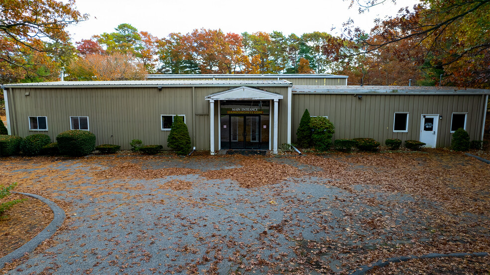 50 Aldrin Rd, Plymouth, MA à vendre - Photo de l’immeuble – Image 3 sur 19