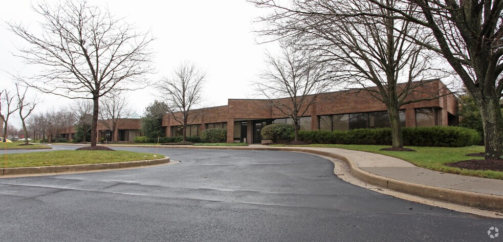 9810 Patuxent Woods Dr, Columbia, MD à vendre - Photo principale – Image 1 sur 5