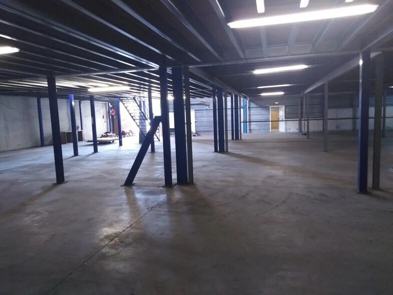 Industriel/Logistique dans Saint-Jeannet à louer - Photo intérieure – Image 3 sur 3