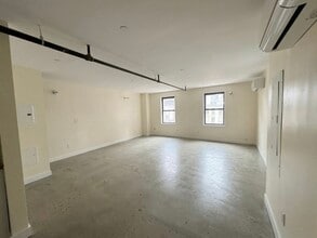 127 E 56th St, New York, NY à louer Photo intérieure– Image 1 sur 3