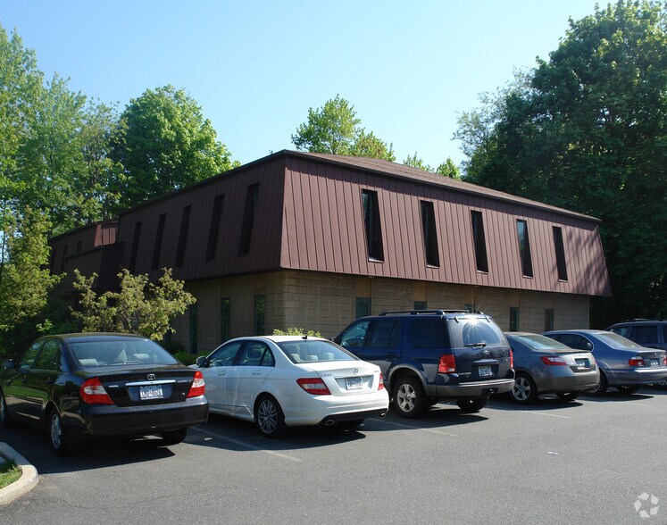 490 Route 304, New City, NY à louer - Photo de l’immeuble – Image 3 sur 15