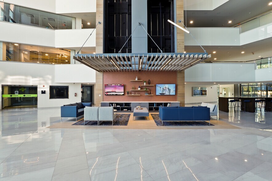 11200 Rockville Pike, North Bethesda, MD à louer - Hall d’entrée – Image 2 sur 21