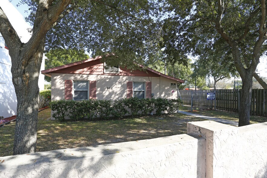 932 22nd St S, Saint Petersburg, FL à vendre - Photo de l’immeuble – Image 2 sur 13