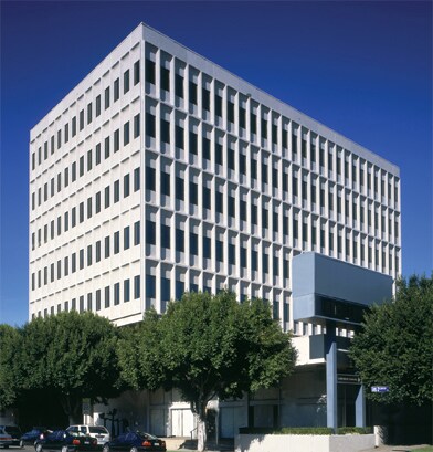 12011 San Vicente Blvd, Los Angeles, CA à louer - Photo de l’immeuble – Image 3 sur 6