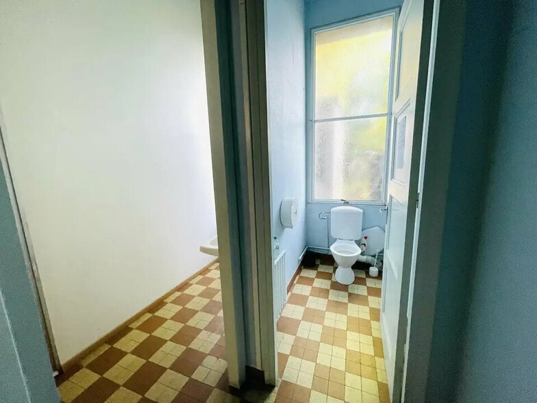 Bureau dans Le Havre à louer - Photo de l’immeuble – Image 3 sur 4