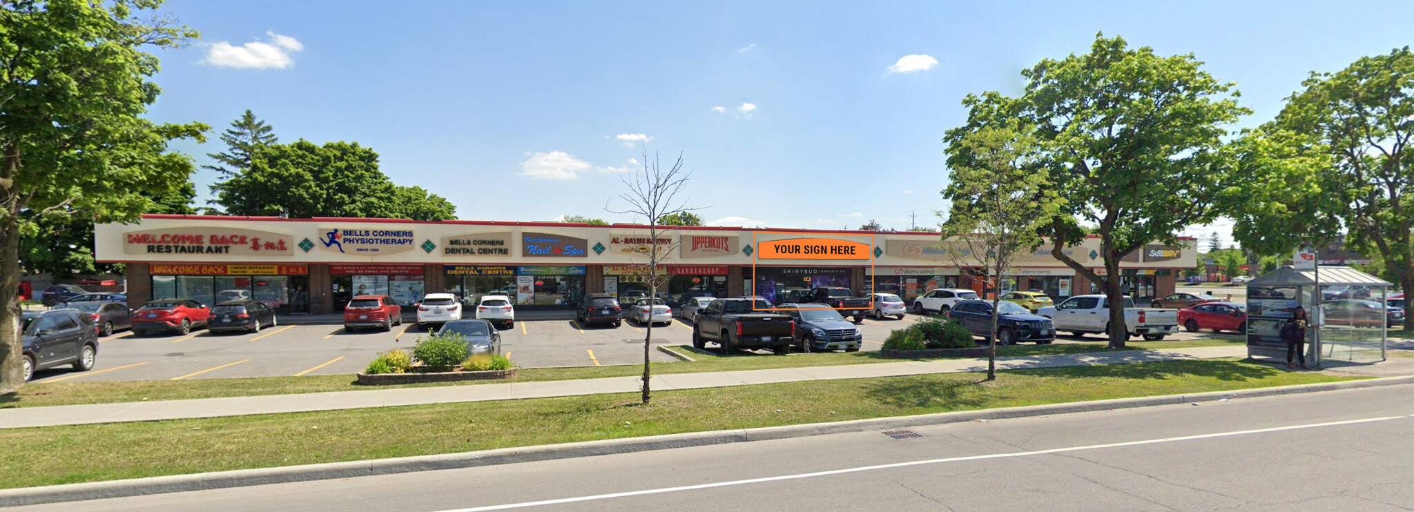 2090 Robertson Rd, Ottawa, ON à louer Photo de l’immeuble– Image 1 sur 4