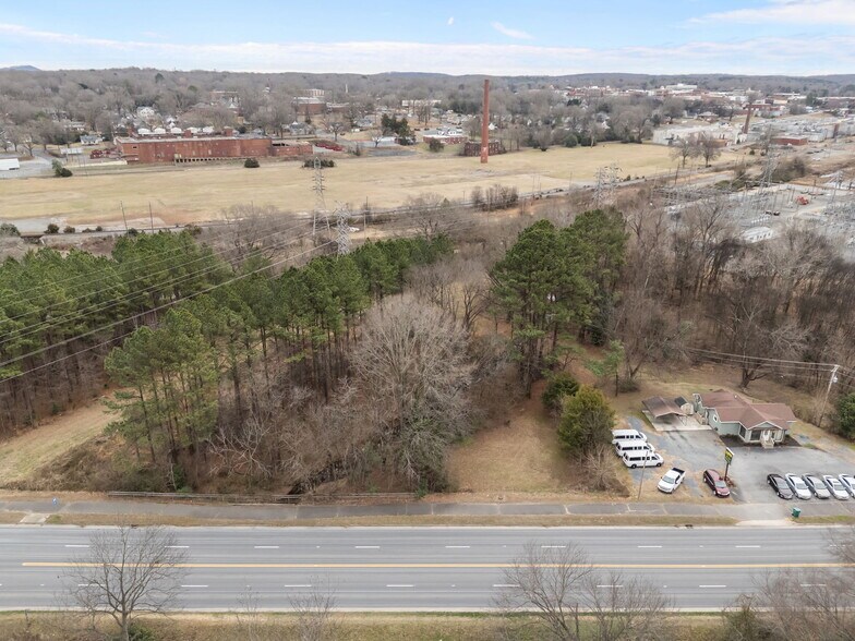 710 US Highway 52 Highway N, Albemarle, NC à vendre - Photo de l’immeuble – Image 3 sur 49