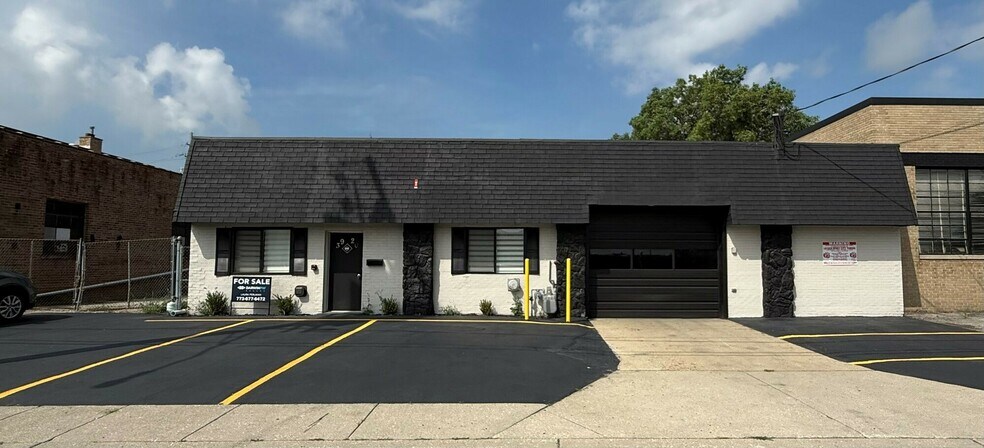 3920 Wesley Ter, Schiller Park, IL à vendre - Photo de l’immeuble – Image 1 sur 6