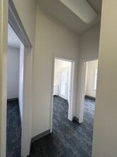 5700-5714 Connecticut Ave NW, Washington, DC à louer Photo intérieure– Image 2 sur 5