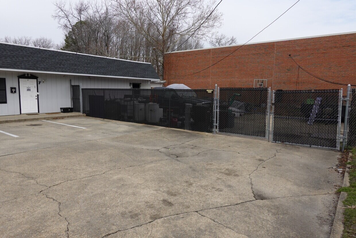 1806 Hayward Ave, Chesapeake, VA à louer Photo intérieure– Image 1 sur 10