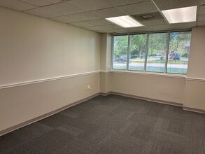 498 Palm Springs Dr, Altamonte Springs, FL à louer Photo intérieure– Image 1 sur 3