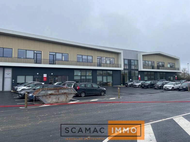 Local d'activités dans Villebon-sur-Yvette à vendre - Photo de l’immeuble – Image 2 sur 6