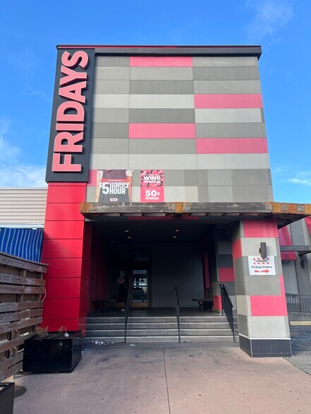 3181 Harkness Ave, Brooklyn, NY à louer - Photo de l’immeuble – Image 2 sur 12