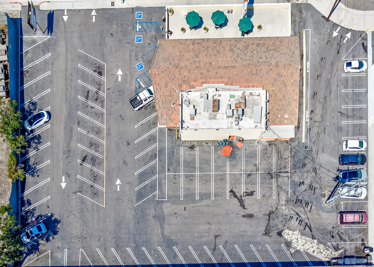 558 E Anaheim St, Wilmington, CA à vendre Photo de l’immeuble– Image 1 sur 10