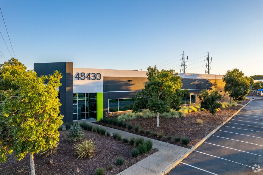 48430-48490 Lakeview Blvd, Fremont, CA à louer - Photo principale – Image 1 sur 6