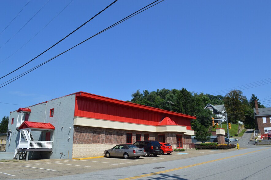 590 National Rd, Wheeling, WV à louer - Photo de l’immeuble – Image 3 sur 4