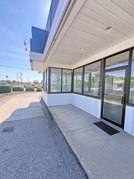 163 Pleasant St, Brunswick, ME à louer - Photo de l’immeuble – Image 3 sur 10